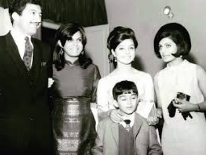 تصویری از فرشید برادر گوگوش در تولد خواهرش سال 1345+عکس