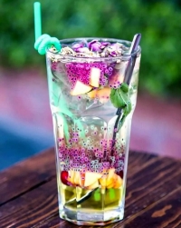 4 نوشیدنی مفید و طبیعی برای از بین بردن سنگ کلیه