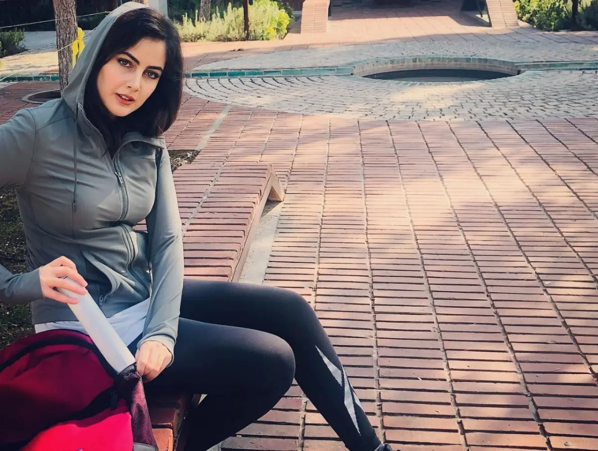 فرزانه-فرنام5