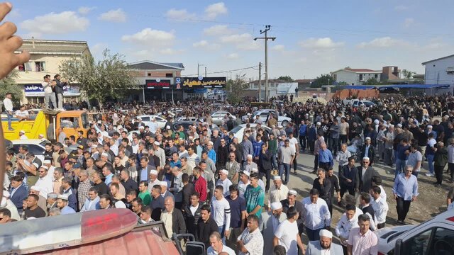 تشییع پیکر صابر کاظمی در زادگاهش آققلا/ بدرقه قهرمان در میان اندوه مردم