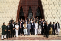 تصاویر حضور قالیباف بر سر مزار محمدعلی جناح