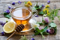 7 چای گیاهی مؤثر برای کاهش طبیعی فشار خون