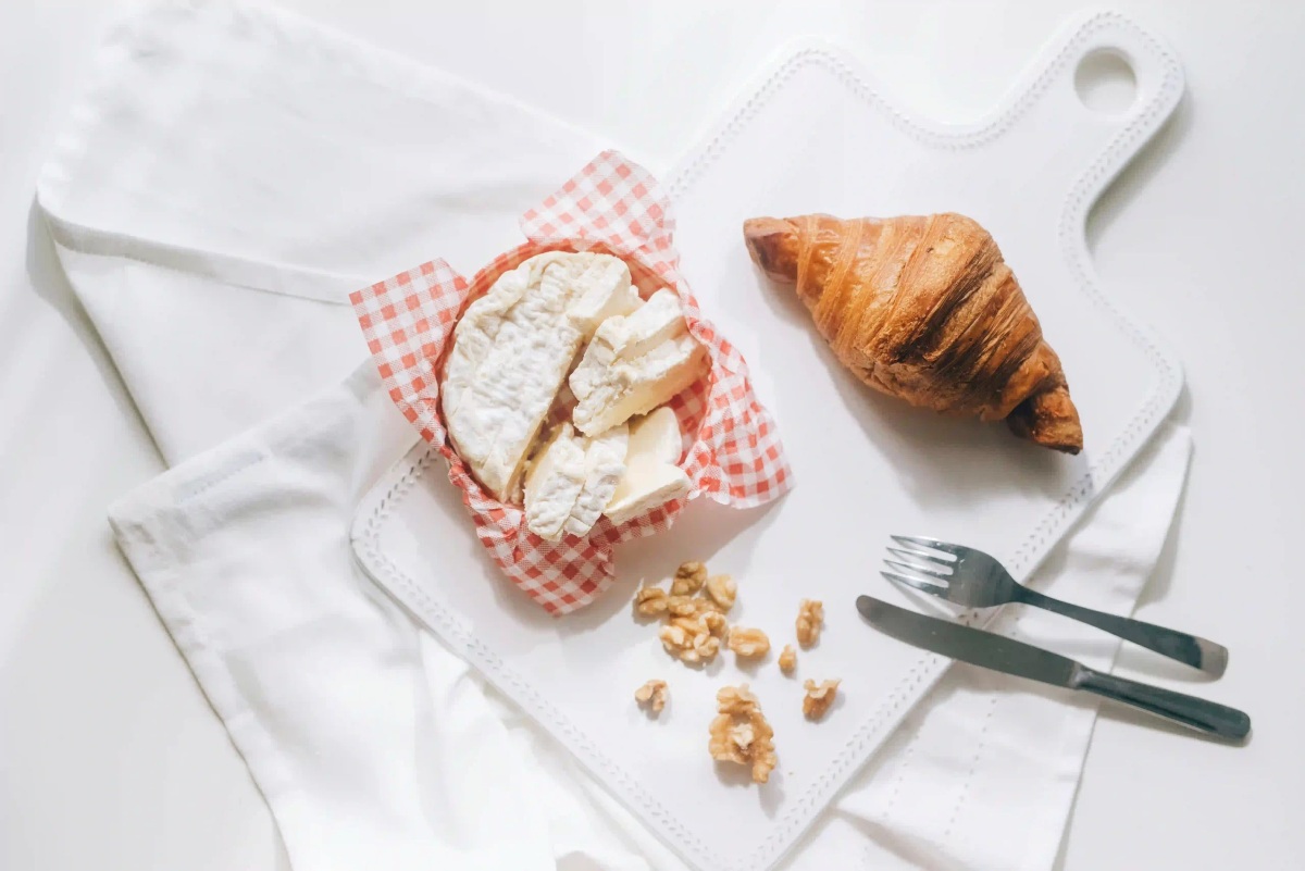 آیا خوردن پنیر باعث کندی ذهن میشود-3