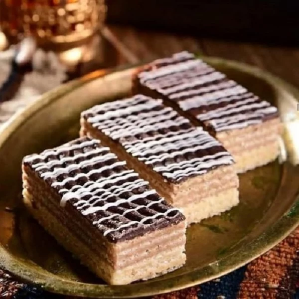 کالری شیرینی میکادو