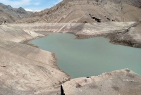 ماجرای کشف 74 پیکر مجهول الهویه در بستر خشک سد کرج + عکس