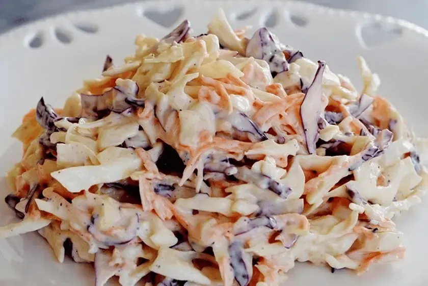 طرز تهیه سالاد مکزیکی با کالباس؛ رنگ، طعم، تنوع