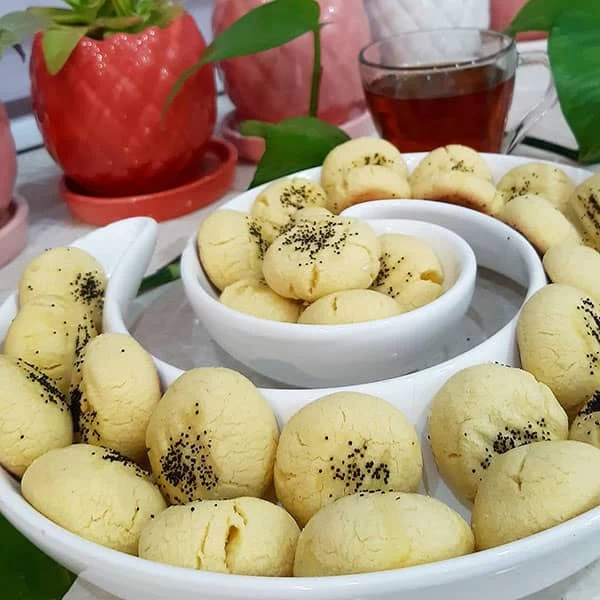 نان برنجی چند کالری دارد ؟