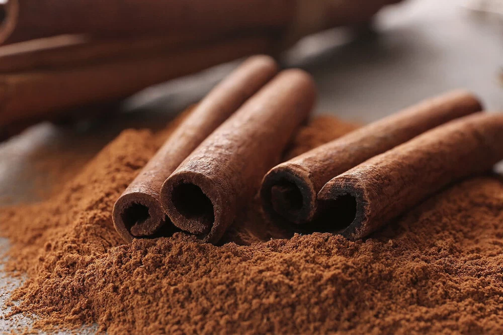 دارچین و پیری