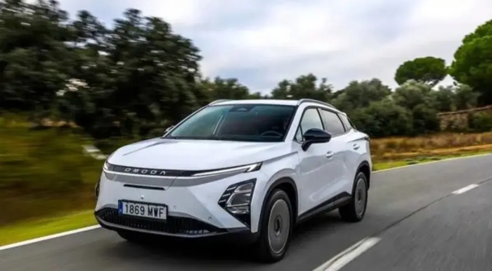 فروش محصول وارداتی مدیران خودرو از امروز - 27 آبان 1404