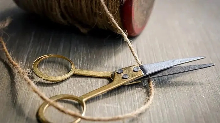 5 روش آسان برای تیز کردن قیچی در خانه