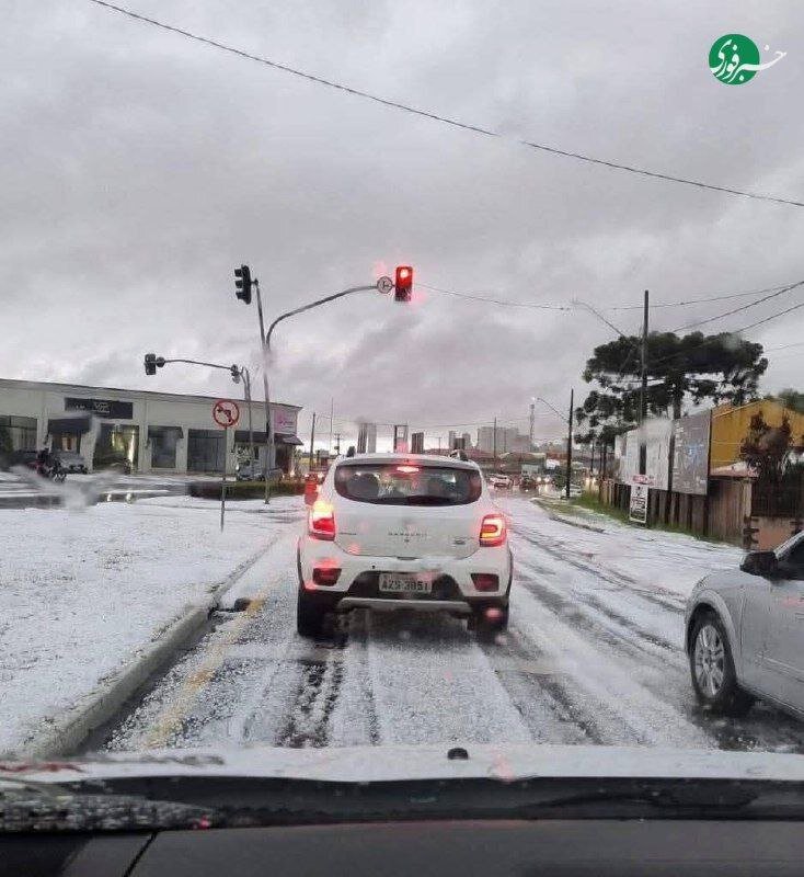 بارش سنگین تگرگ پاییزی به اندازه گردو | تصاویر