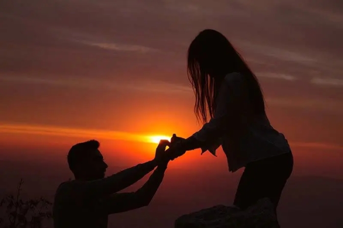 قانون جذب در روابط عاطفی چگونه عمل می کند؟