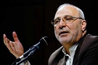 درخواست حاجی‌دلیگانی برای بررسی مصوبه بنزین