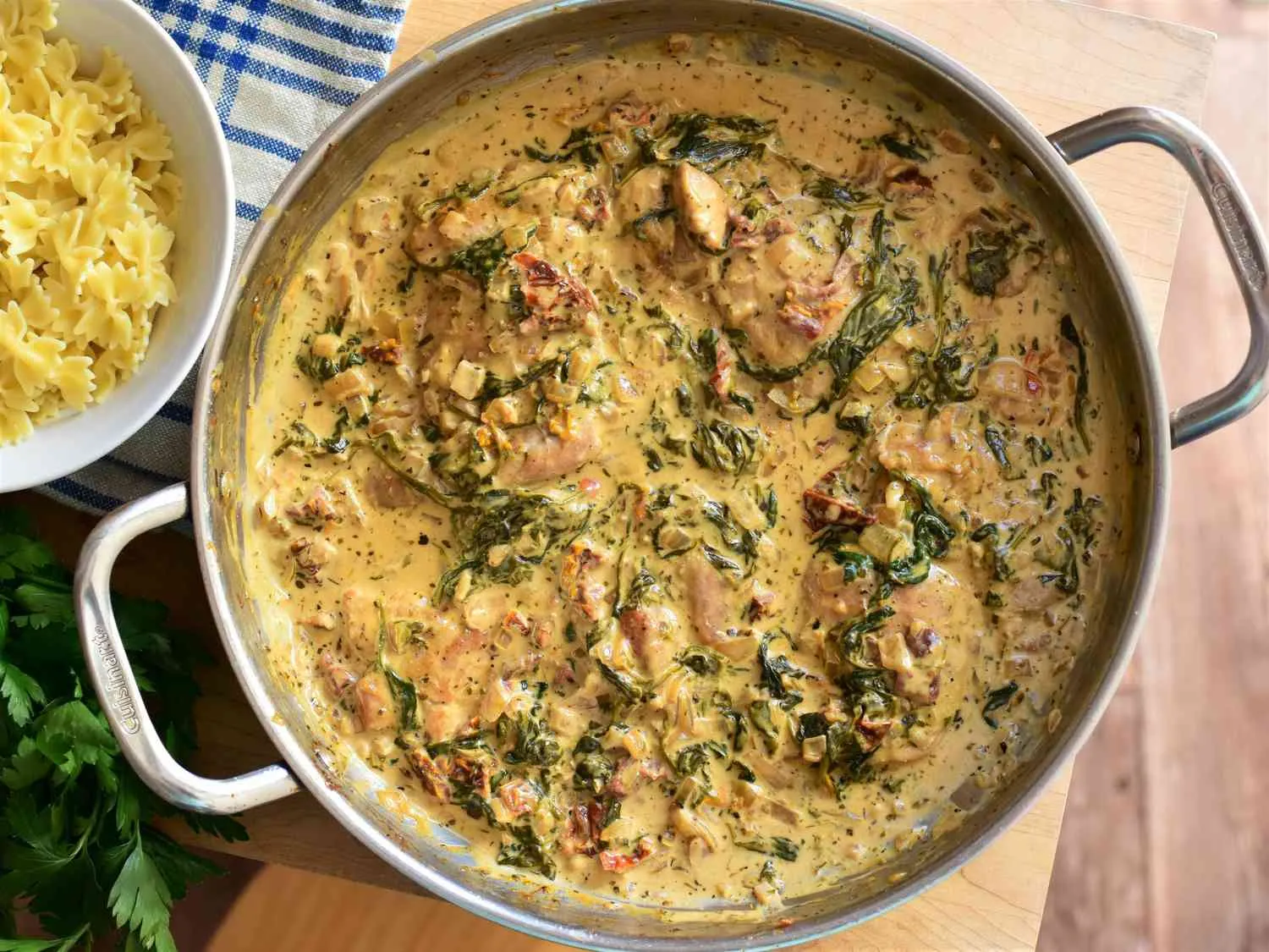 طرز تهیه مرغ خامه ای توسکانی1