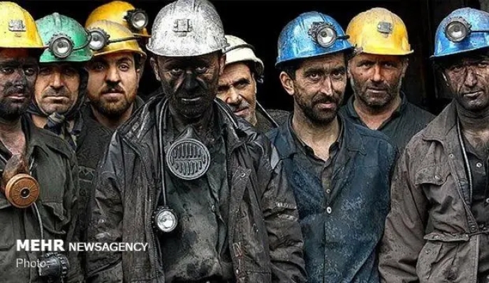 دستمزد کارگران نباید تابع حقوق دولتی‌ها باش