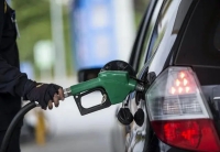 نماینده مجلس: تاخیر در متصل کردن سهمیه سوخت به کارت بانکی باید جبران شود