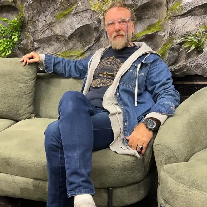 23b4246e-f33d-4795-b8ff-7e9f0bb20a09