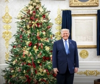 «کریسمس 2025 در کاخ سفید؛ خانه‌ای که دل در آن آرام می‌گیرد»+عکس