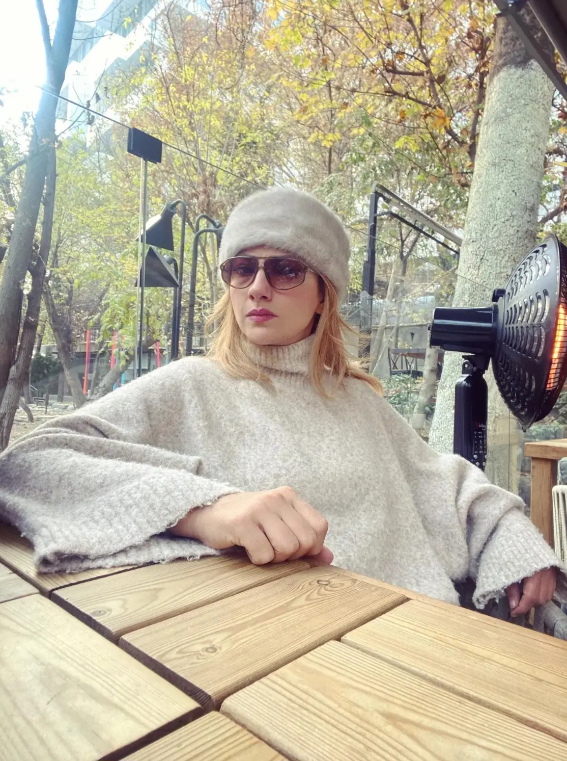 Screenshot_20251208_193405_Chrome