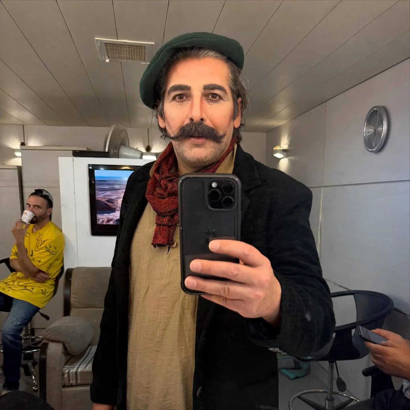 photo_2025-12-08_21-43-56