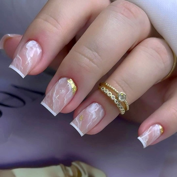 فرنچ ناخن سفید