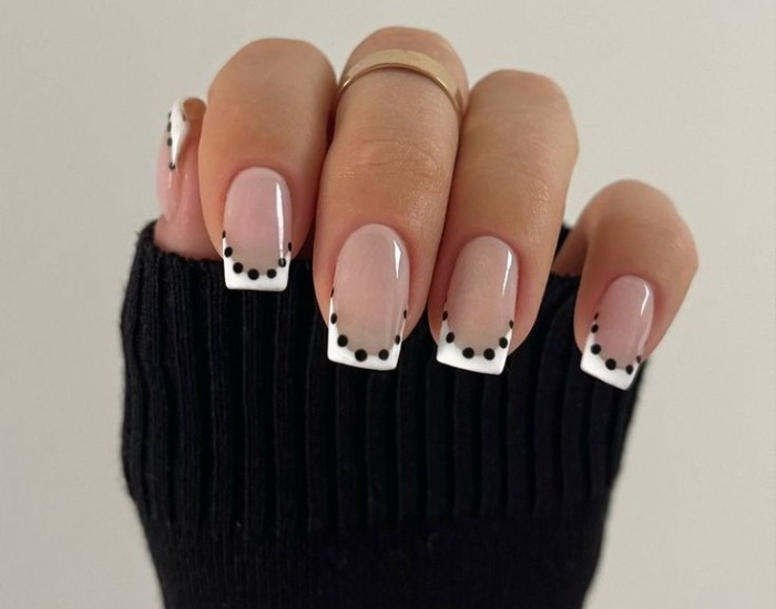 مدلهای فرنچ ناخن مربعی شیک