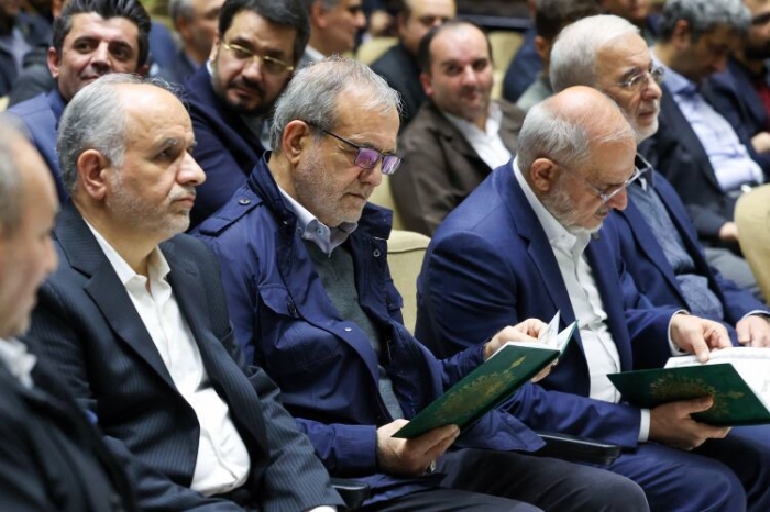 حضور رییس جمهور در مراسم ختم خانواده سقاب اصفهانی