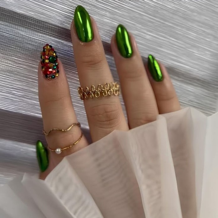 لاک ناخن کروم جواهری با رنگ و دیزای های شیک