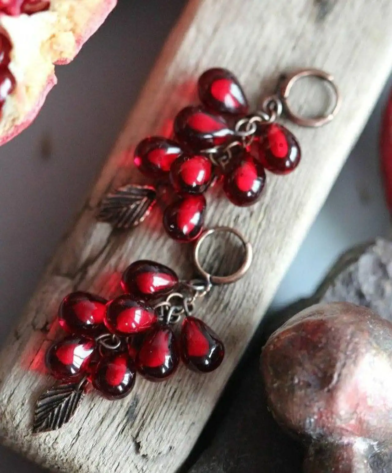 گوشواره‌های یلدایی شیک و خاص؛ زیباترین مدل‌ها برای شب یلدا + عکس