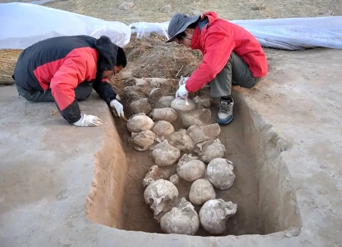 دروازه‌های خونین؛ گودالی که راز قربانیان 4 هزار ساله را فاش می‌کند + عکس