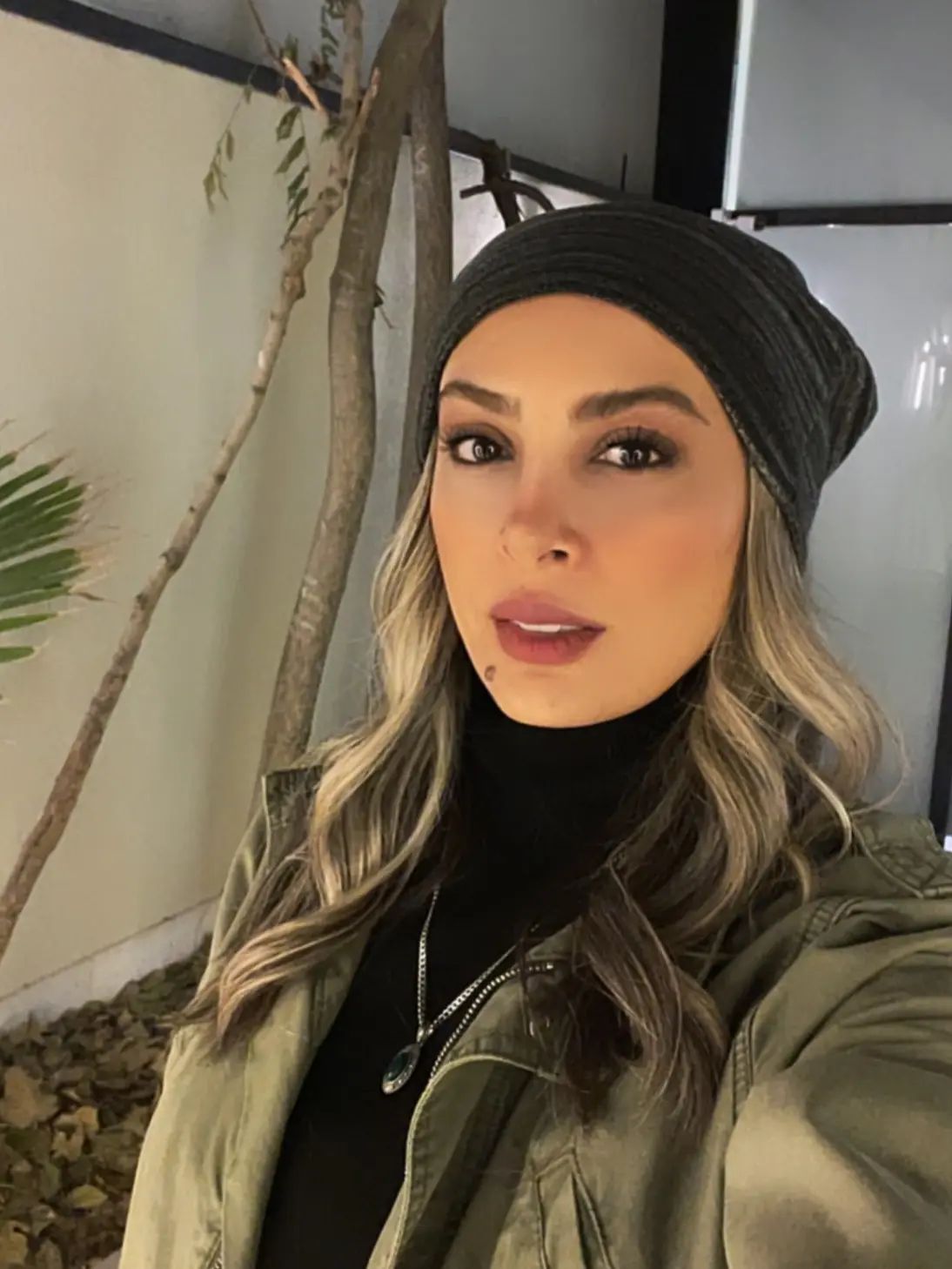 Screenshot_20251209_224347_Instagram