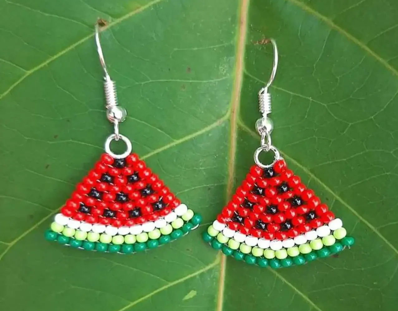 گوشواره‌های یلدایی شیک و خاص؛ زیباترین مدل‌ها برای شب یلدا + عکس