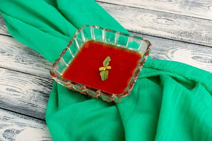 طرز تهیه ژله هندوانه لیوانی ساده و راحت برای یلدا