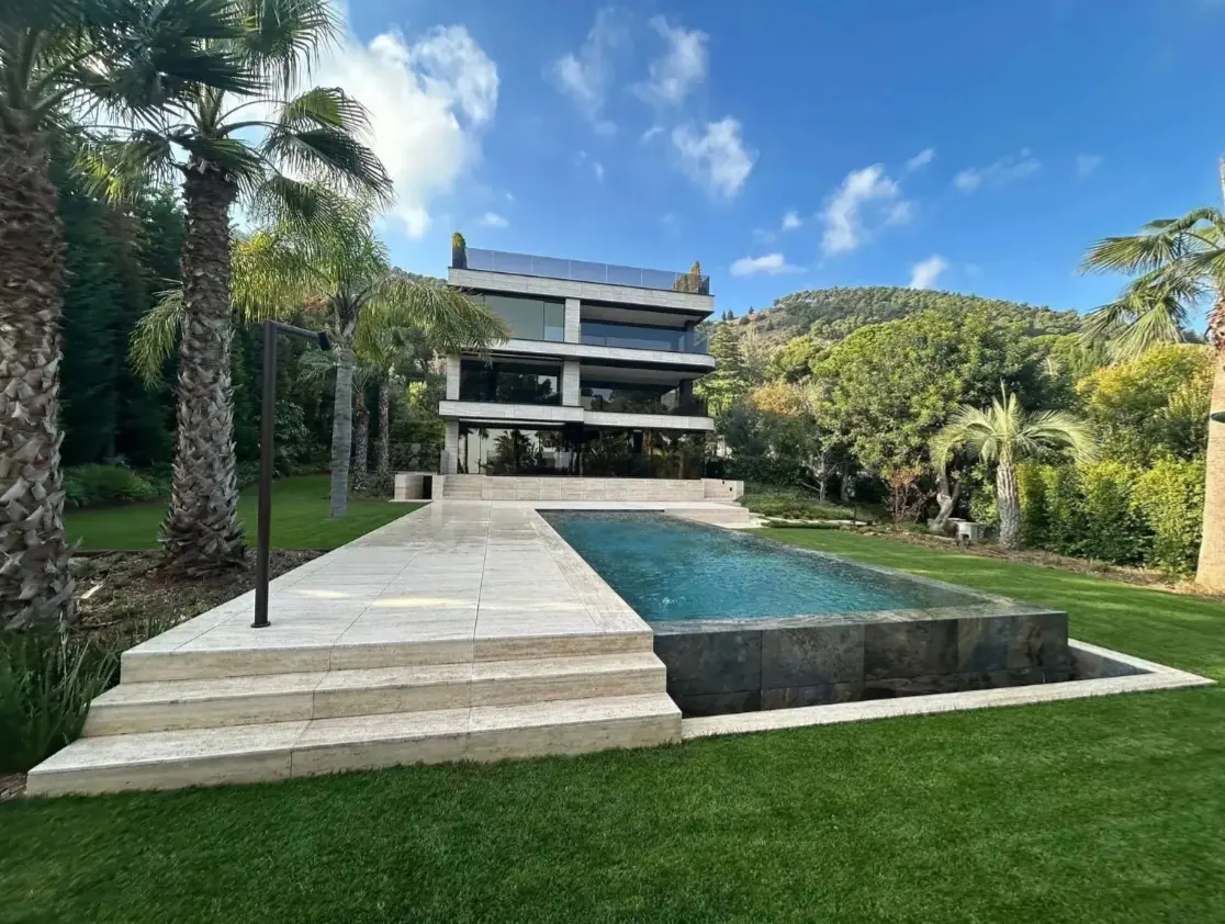 Screenshot_20251210_224716_Chrome