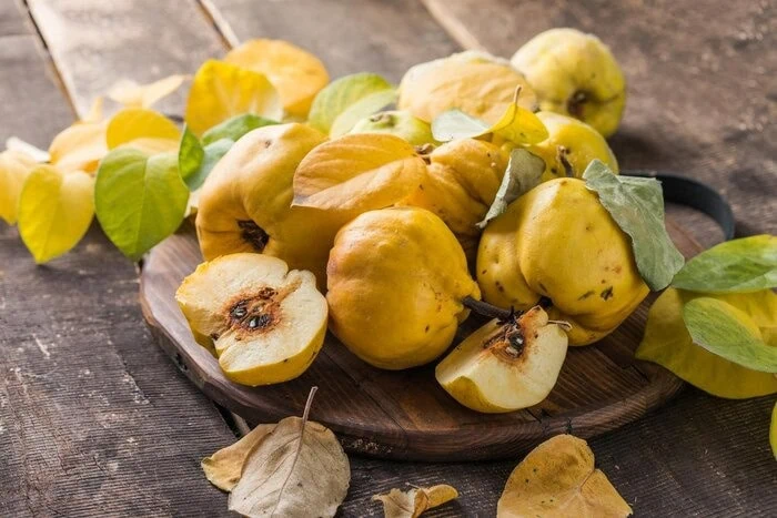 طرز تهیه دسر و غذا با میوه به