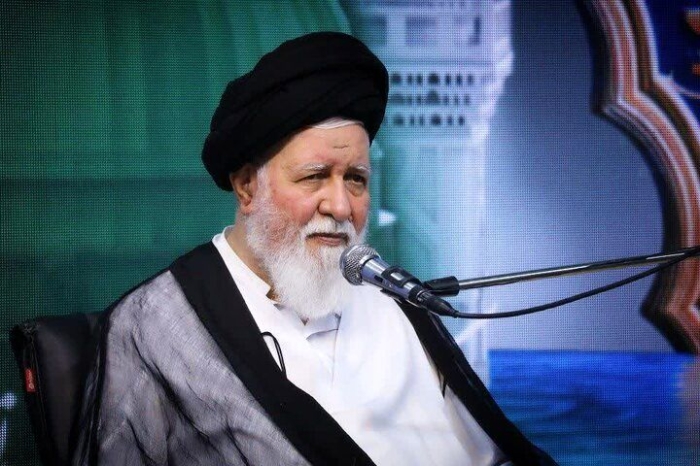 علم‌الهدی:‌ توجه به خانواده بر همه دیگر فعالیت‌های زن اولویت دارد