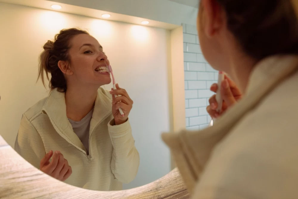 مسواک زدن بعد از عمل بینی