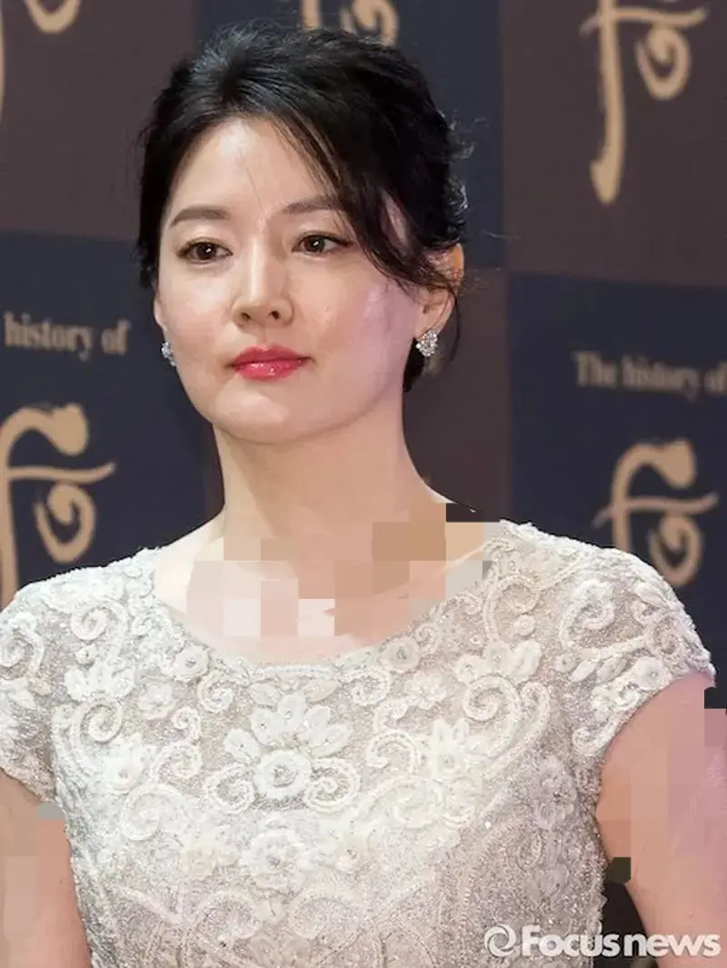 لی+یونگ-ئه (2)