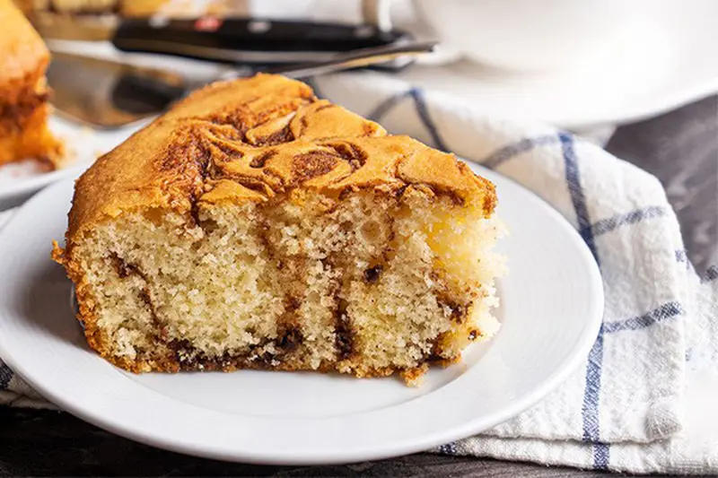 کیک دارچینی با استروزل شکلاتی