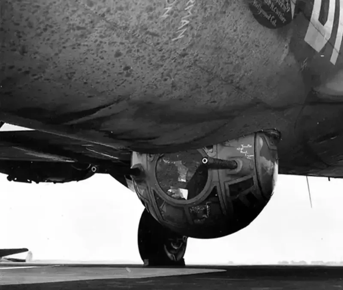 نگاهی به خطرناک‌ترین حرفه‌ها در جنگ جهانی دوم + عکس