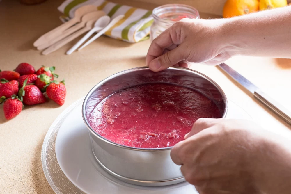 جدا کردن ژله از ظرف شیشه ای