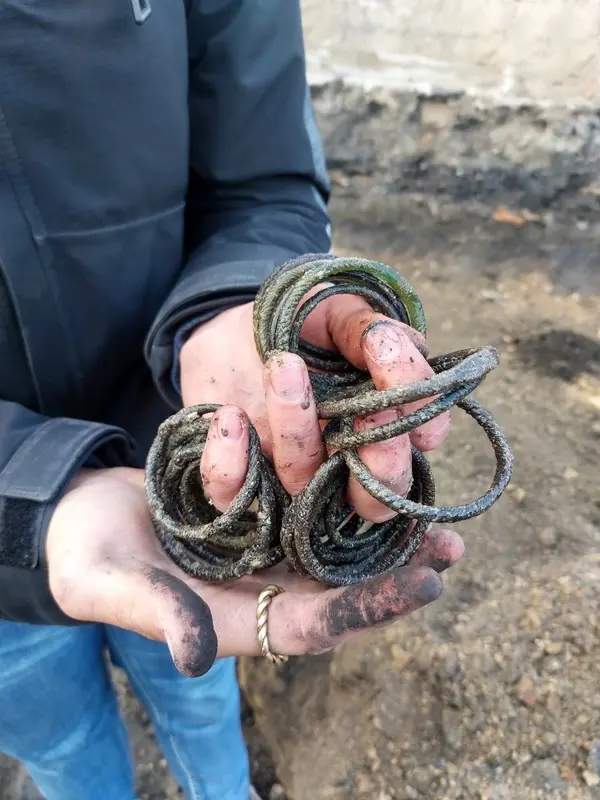 دستبندهای شیشه‌ای