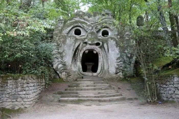 تصاویر باورنکردنی باغ هیولاهای ساکرو بوسکو؛ راز تاریک معماری ایتالیا + عکس