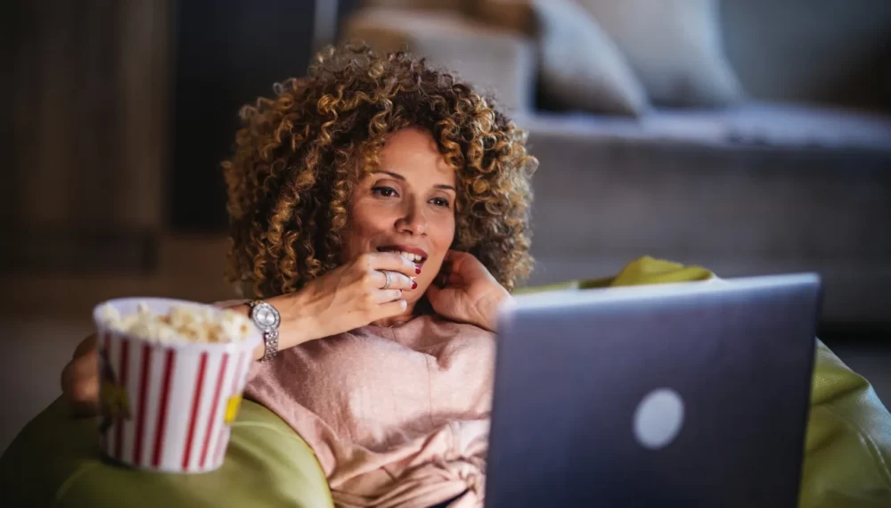 این خوراکی ها را شب نخورید، خواب عمیق تان را خراب می کنند