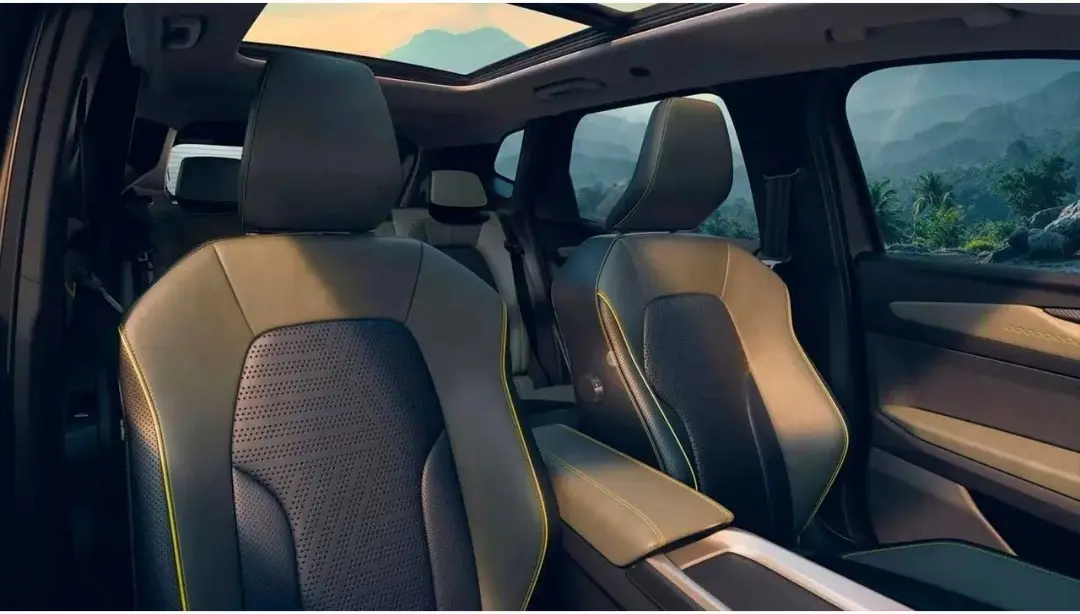 0260128-082231_Gallery