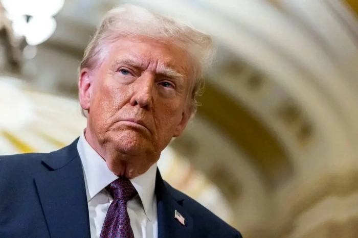 ترامپ:‌ دیگر به این مناطق کمک نمی کنم مگر التماس کنند!