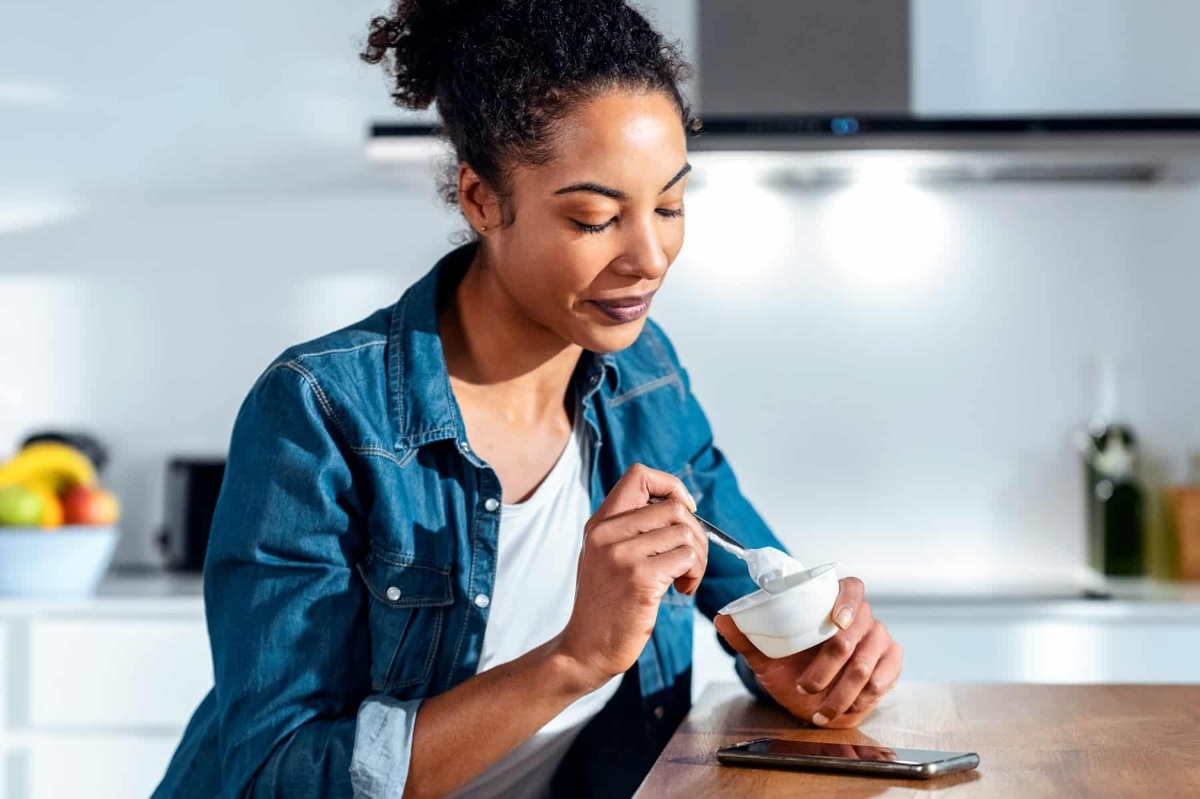 رابطه کاهش اضطراب و خوردن ماست-4