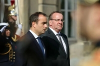 اظهارات جدید وزیر امور خارجه فرانسه در رابطه با احتمال مذاکره ایران و آمریکا