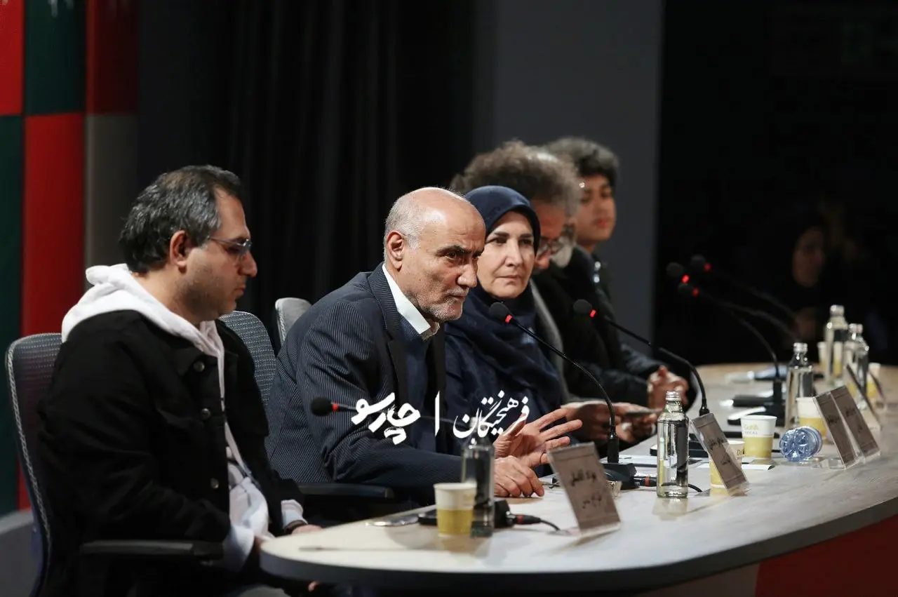 fb899f41-e6df-4213-85b2-157554adf492