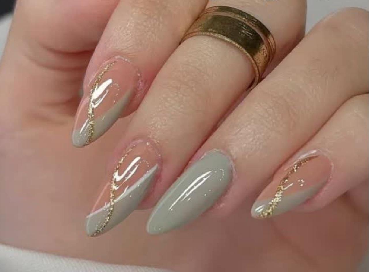 مدل ناخن برای زمستان طرح دار